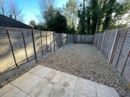 St Georges, Weston-super-Mare, North Somerset - Photo 5