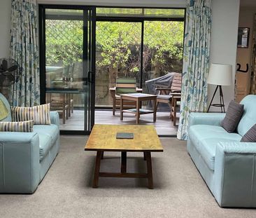 START THE NEW YEAR IN STYLE - Photo 3