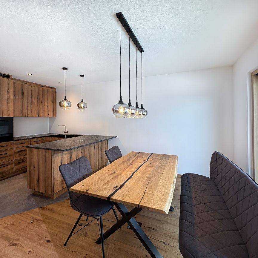 Elegante Neubauwohnung mit Garten und Bergblick - Photo 1