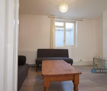 4 bedroom terraced house to rent - Photo 2