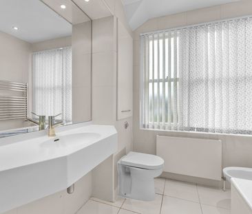 3 Bed Semi-Detached House, Lombardy Place, W2 - Photo 4