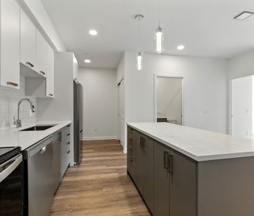 For Lease - 2045 Portobello Boulevard Unit# #316, Orleans - Cumberl... - Photo 1