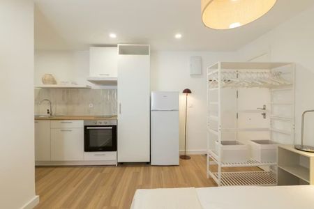 Carrer de Sant Joan Bosco, Valencia, Valencian Community 46019 - Photo 3