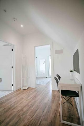 For Lease - 426 Wilson Street Unit# 1, Hamilton, Ontario - Photo 4