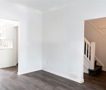 Alexander Avenue, Winnipeg, MB, R3E 1L9 - Photo 2