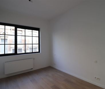 Gelijkvloers appartement te huur in Berchem - Photo 2