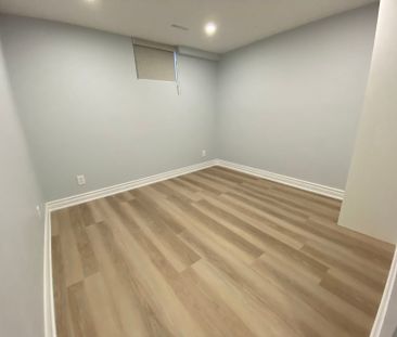 For Lease - 1186 Shadeland Drive Unit# Basement Room, Mississauga, ... - Photo 6