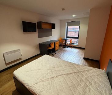 Studio to rent - Photo 5