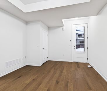 For Lease - 3205 Sixth Line Unit# Unit 2, Oakville, Ontario - Photo 2