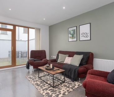 Room 3, Epworth Street, Belfast, BT5 4QR - Photo 2