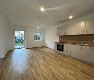 wunderschöne *** NEUBAU-Gartenwohnung *** - Photo 2