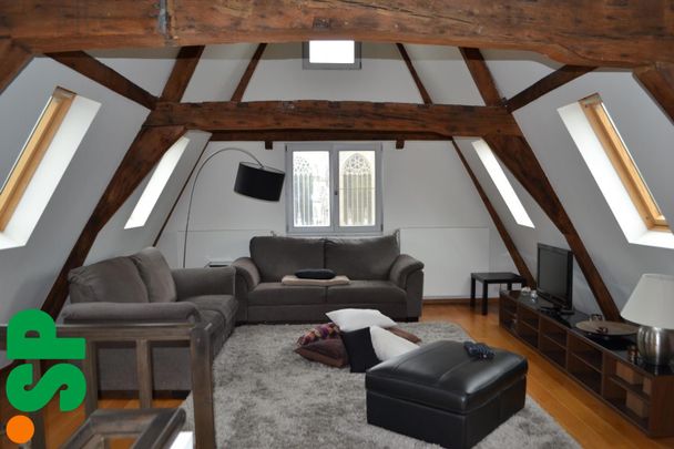 Charmant duplex-appartement met uitzicht op de kathedraal - Foto 1