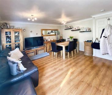 4 bedroom terraced house to rent - Photo 1