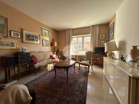 5 locali in affitto - Photo 3