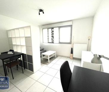 Location Appartement 1 pièce 24m² ST ETIENNE 42000 - Photo 2