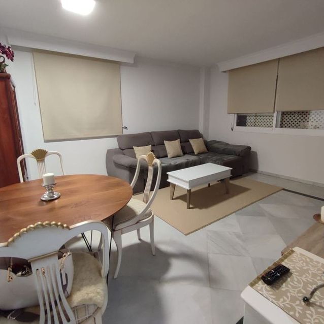 Alquiler de piso en Calle Linda Vista - Photo 1