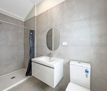 Welcome home to 81A Endeavour Street - Photo 6