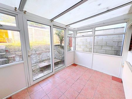 Keymer Close, St Leonards-on-Sea, East Sussex - Photo 2