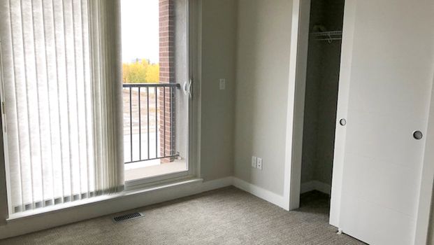 3 Bedroom Townhouse For Rent In Currie Barracks. Two Parking Stalls. - Photo 1