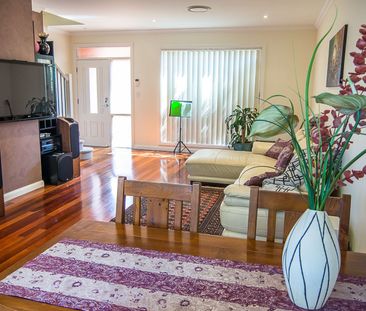 EFFORTLESS LIVING LOCATED IN THE HEART OF BAULKHAM HILLS - Photo 5