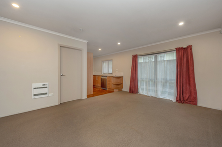 6B Jones Crescent, Melville — - Photo 5