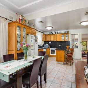 Spacious Family Home in Monterey - Photo 2