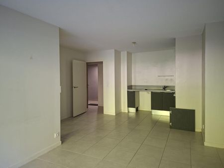 Location Appartement 2 pièces 49m² TALENCE 33400 - Photo 2
