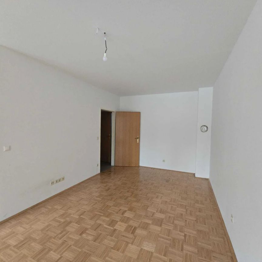 SINGLE-HIT: Schöne Klein-Wohnung bei der KF-UNI mit TERRASSE - Heinrichstraße 47b Top 10A - Foto 1