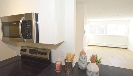 Quinpool Court - Photo 4