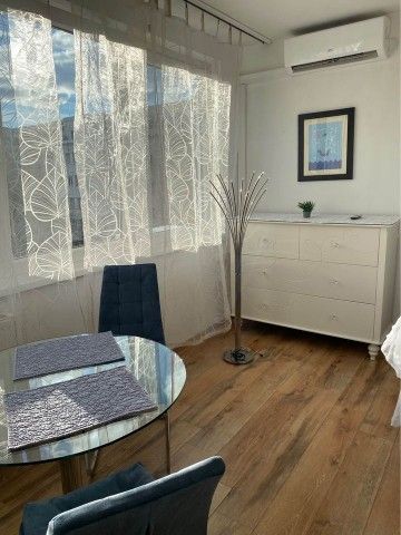 Kárpát street - Fotó 3