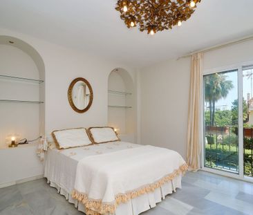 Semi-Detached House · The Golden Mile - Photo 6