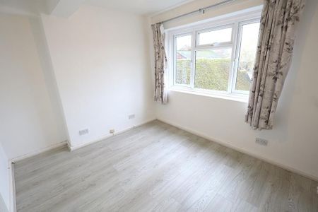 3 bedroom apartment to rent - Photo 5