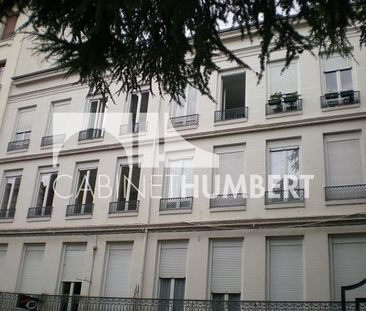 Location Appartement 2 pièces 42m² ST ETIENNE 42000 - Photo 5