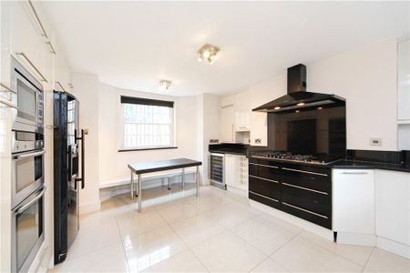 Park Village West, Regent's Park, NW1, London - Photo 3