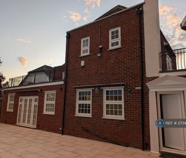 6 bedroom detached house to rent - Photo 5