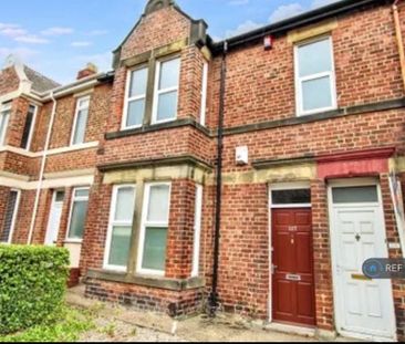 1 bedroom in a flat share to rent - Photo 1