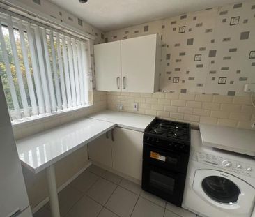 2 bedroom house to rent - Photo 3