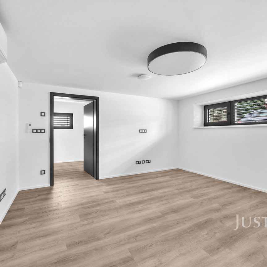 Pronájem atypického bytu 34 m² - Photo 1