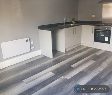 2 bedroom flat to rent - Photo 6