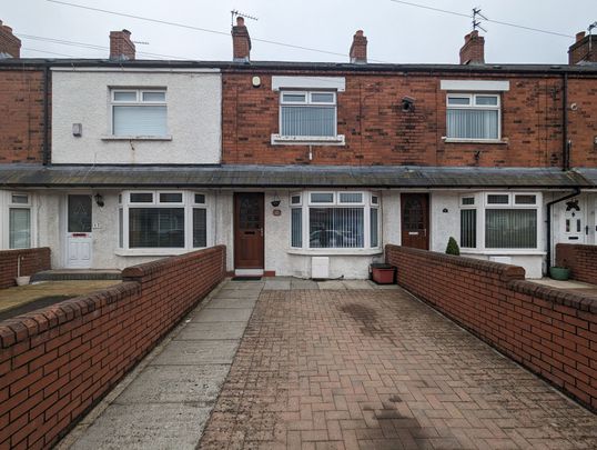 15 York Drive, Shore Road, Belfast, BT15 3QY - Photo 1