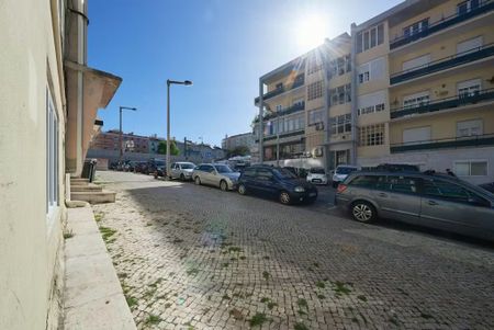 Rua Guilhermina Suggia, Lisbon, Lisbon 1700-211 - Photo 3