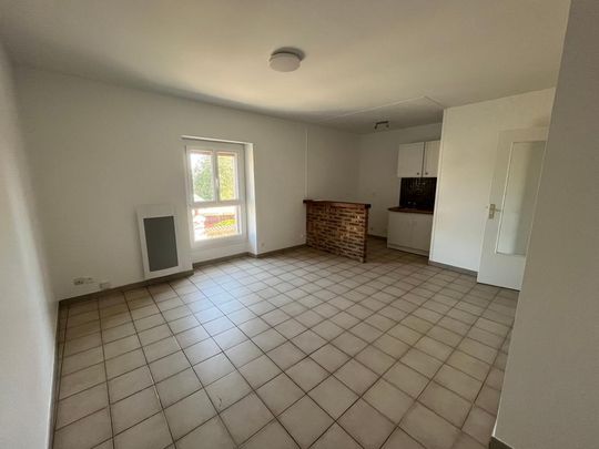 Location Appartement 3 pièces 49m² FAREMOUTIERS 77515 - Photo 1