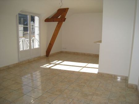 Location Appartement 3 pièces 53m² ORLEANS 45100 - Photo 5