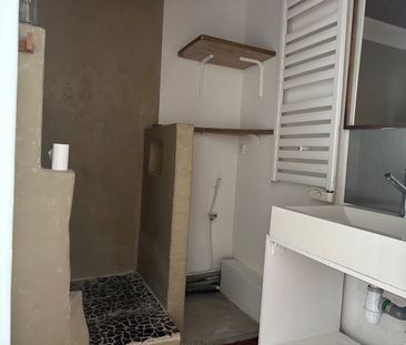 Location appartement Marseille 5ème (13005) - Photo 2