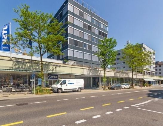 Your new dream apartment in the middle of Frauenfeld – Rent without deposit - Foto 1