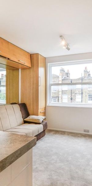 Studio to rent - Photo 1