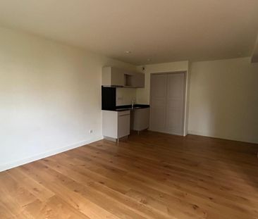 Location Appartement 3 pièces 59m² MULHOUSE 68200 - Photo 2