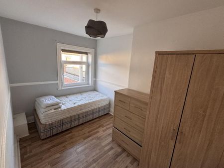 49 Tavanagh Street, Belfast, BT12 6JN - Photo 5