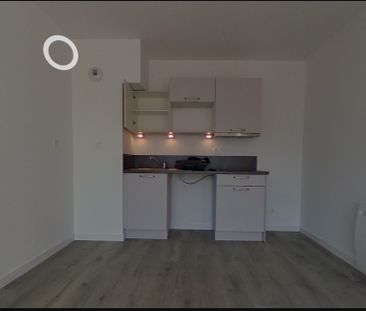 Location Appartement 2 pièces 45m² TOURS 37100 - Photo 4