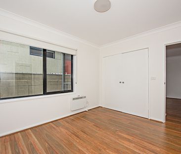 5/3 Royal Lane, Glen Huntly VIC 3163 - Apartment For Rent | Domain - Photo 4